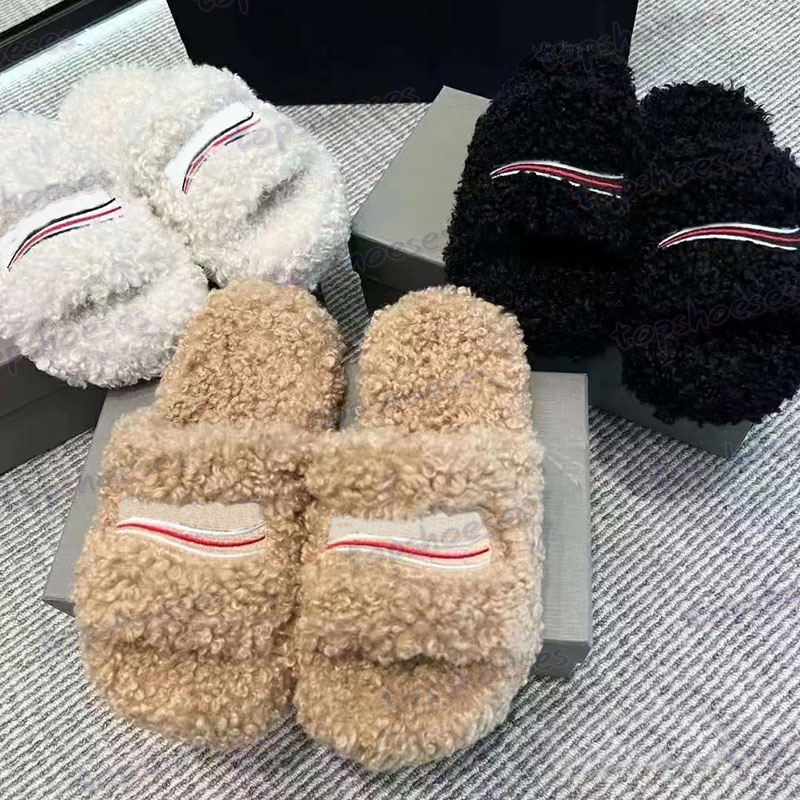 Luxury Triangle Slides Designer Men Women Slippers Ladies Wool Winter Fur Fluffy Furry Warm Letters Sandals Comfortable Fuzzy Girl Paris Flip Flop S