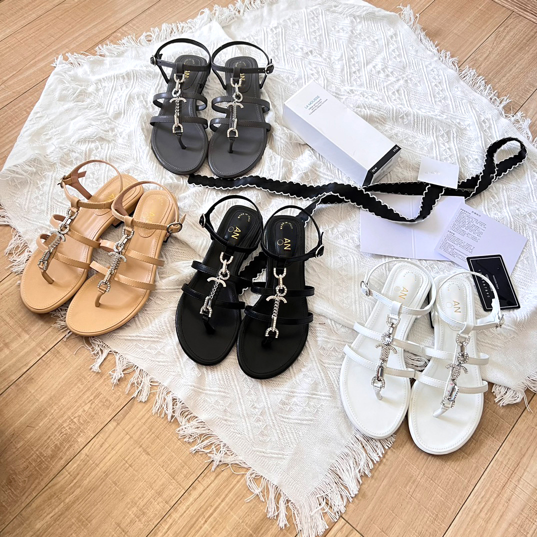 2026 New sandals Outdoors sandal womens shoes Brand Beach pool Flip flops 10a slipper Metal snap fastener Summer Flat luxury slippers slide thong De