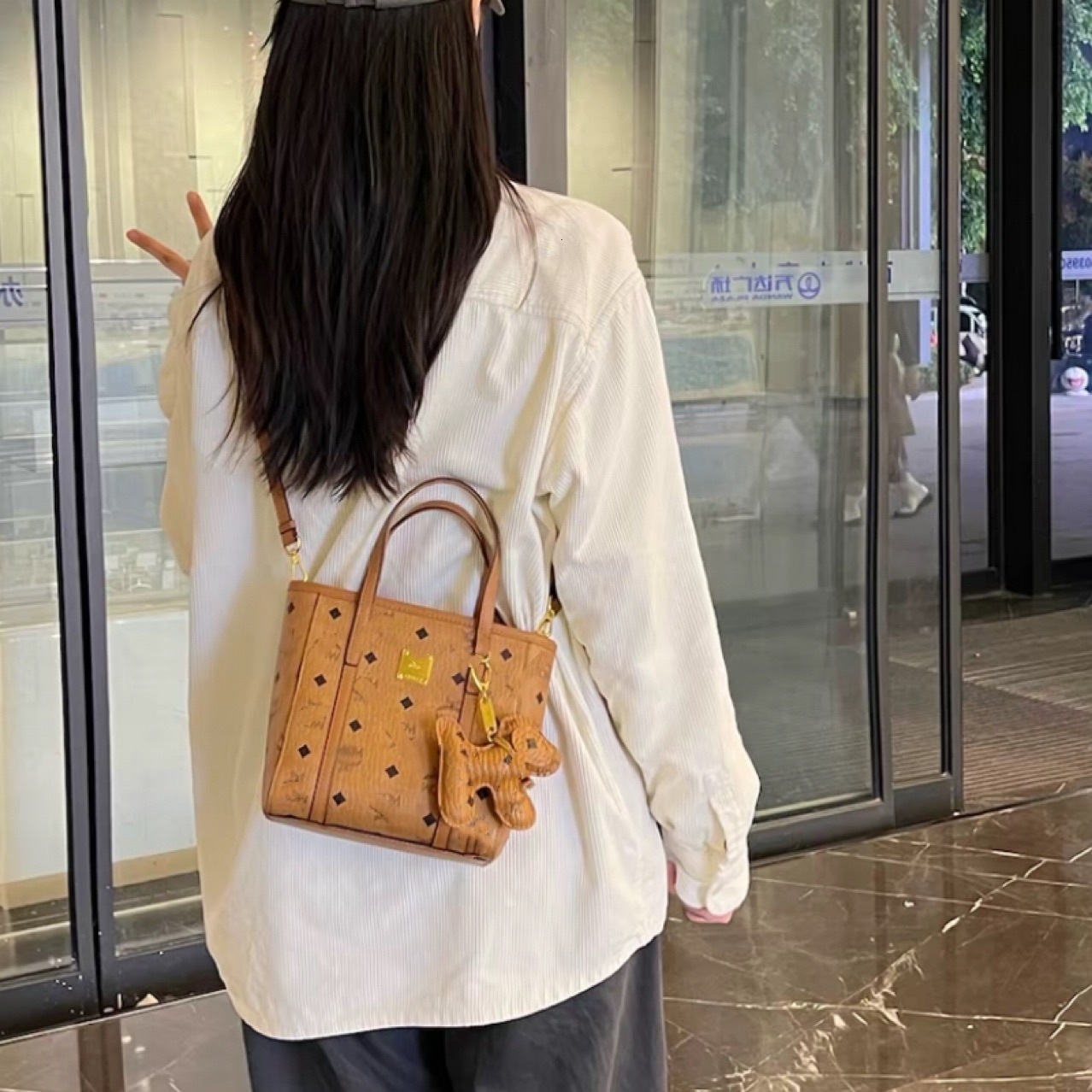 Designer Brand Korean Version Printed Letter Basket Pillow Tote Mother-Daughter Shopping Women's Handheld Crossbody Small Square Bag