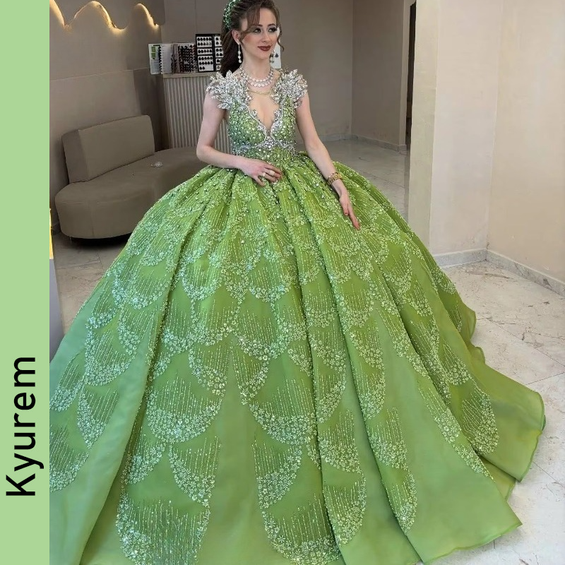 Green Celebrity Dresses Crystals Sleeveless Evening Dresses Party Dresses 2026 Vestidos De Gala Customizable Robe De Soiree Night Gowns