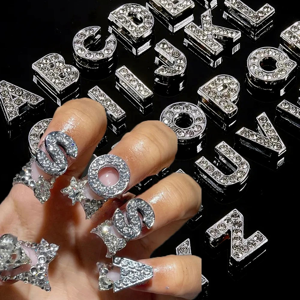 26Pcs 3D Sliver Diamond Letter Nail Art Charms y Alloy Mixed 26-Alphabet Crystal Rhinestones For Nail Art Tips Decorations 260623