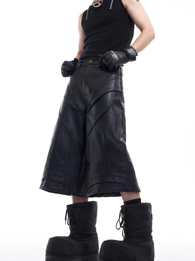 Mauroicardi Spring Summer Cool Handsome Black Pu Leather Shorts for Men High Waist Knee Length Short Straight Pants Clothes 260625BJ