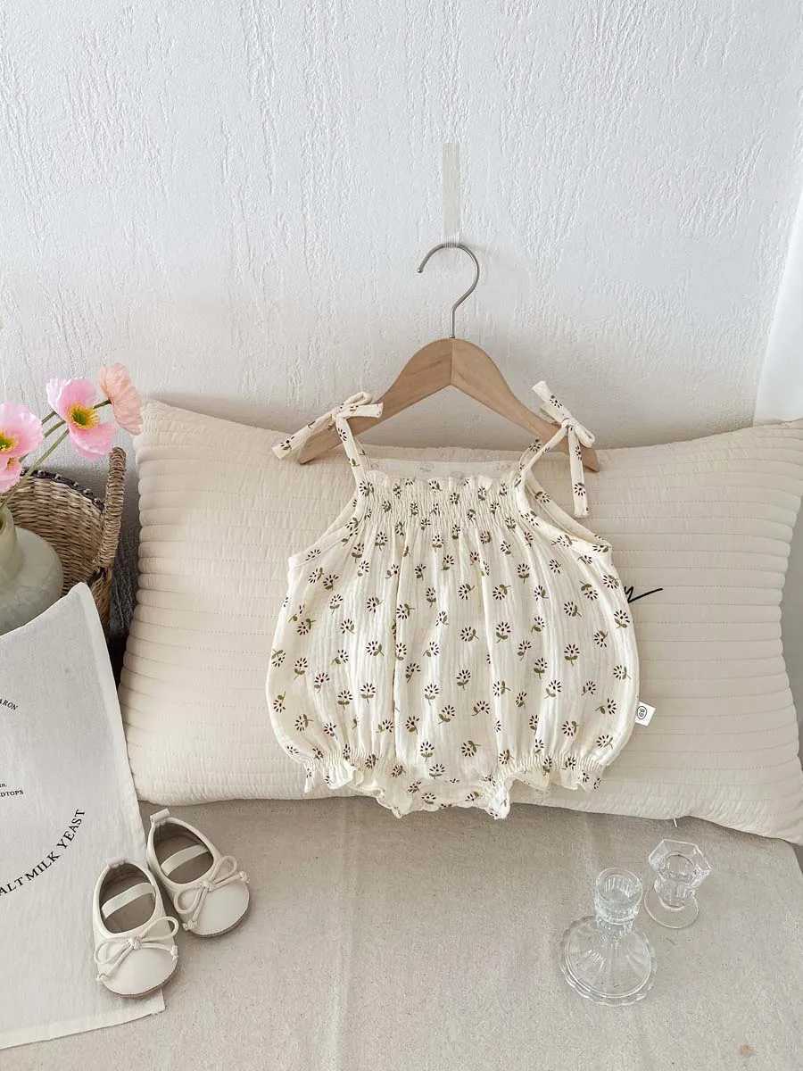 Summer baby clothes Korean thin floral sling bow triangle jumpsuit sweet and cute baby jumpsuit suitable for going out Y260625141K