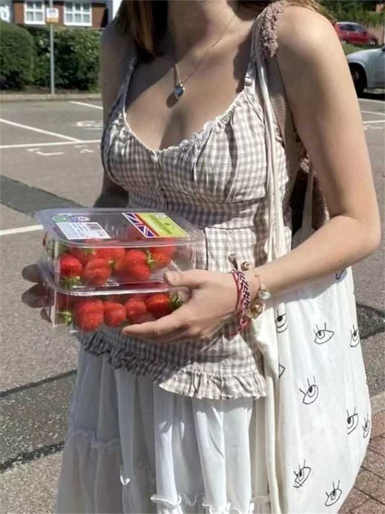Women Plaid Tank Top Spaghetti Strap Button Ruffle Camisole Tops Casual Vintage Y2K Aesthetic Vest Female Sveless Shirts L26