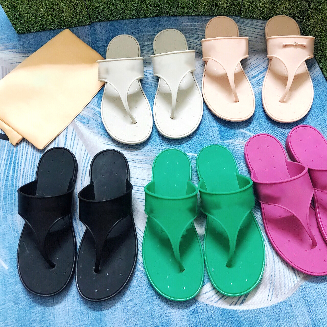 Classis Brand Flip flops sandal slippers Top quality shoes Summer thong Mule luxury Designer slipper womens sandals slide Fashion Beach pool tazz me
