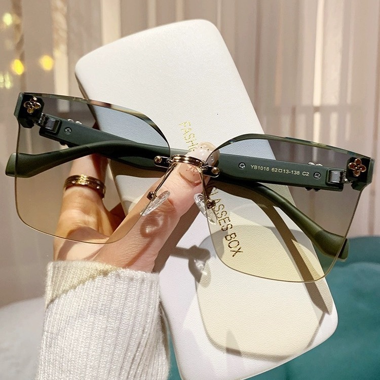 Luxury Brand Designer Sunglasses 2024 New Frameless Gradient Color High-End Light Luxury Style Women's Sunglasses, Popular On Xiaohongshu And D