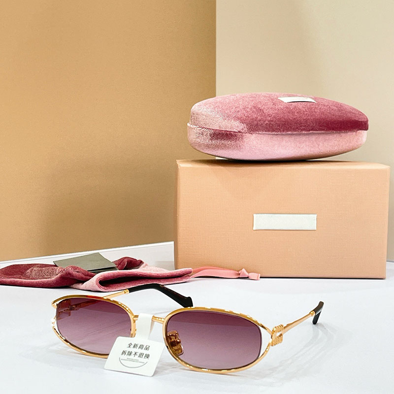 New designer sunglasses OMUA88S Popular metal oval high quality womens sunglasses Suitable for wearing beach vacation style UV protection 400 with b
