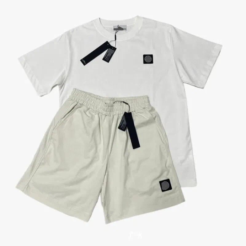 Stone Short Set Mens Tracksuits Designer Badge 2PCS Short Sleeve And Shorts Solid Color Sports Set Unisex Fashion Brand Simple Casual Summer Sets
