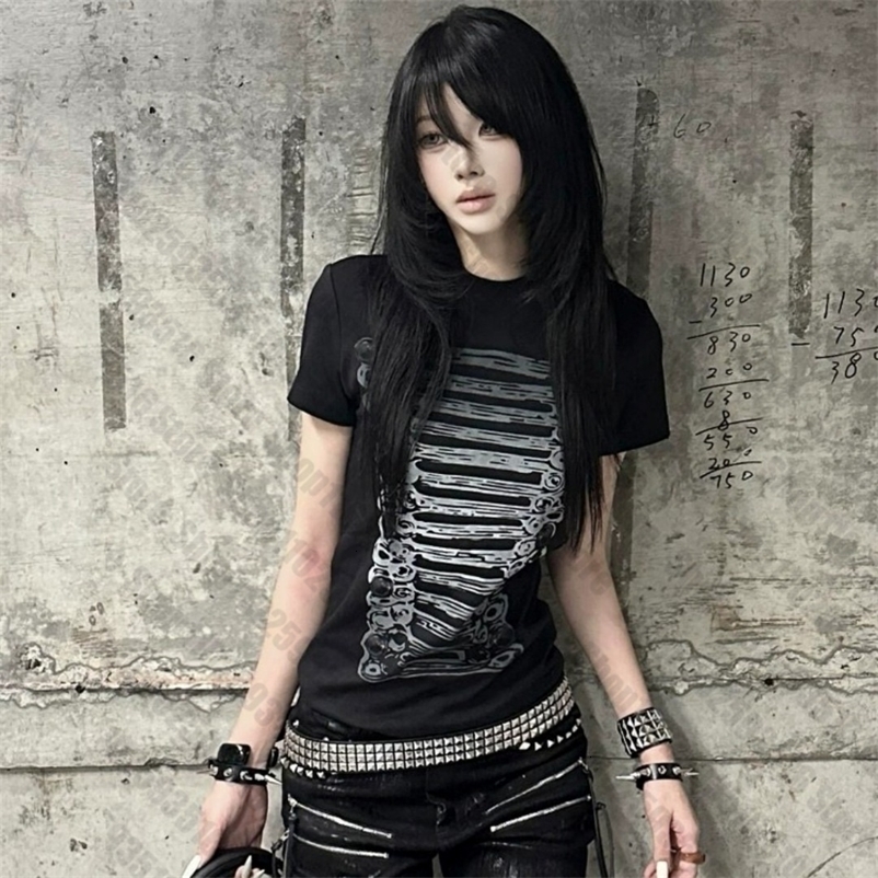 2000s Clothes Y2k Tops Goth 90s Vintage Clothes for Women Gothic Graphic T Shirts Anime Girl Crop Top Women Tees Y2k Kpop 260625