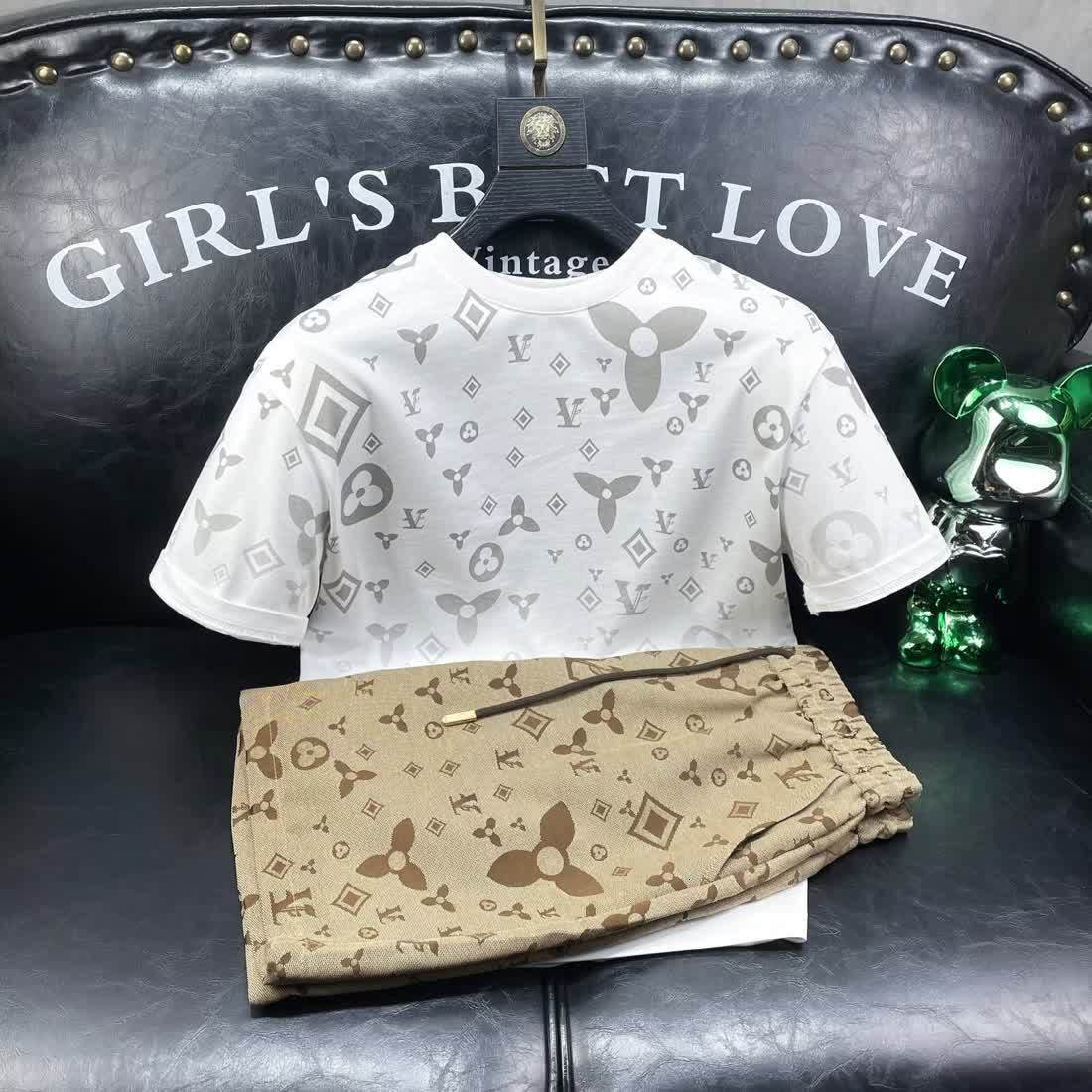 Trendy And Stylish Short-Sleeved T-Shirt Men's Set With Shorts, 2025 New Summer High-End Fashion Brand Clothing