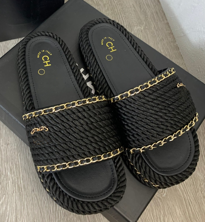 Women's Luxury Black Rope Woven Slide Slippers Classic style with Gold Chain Trim High quality cc brand logo Elegant Open Toe Flat Mules for Su