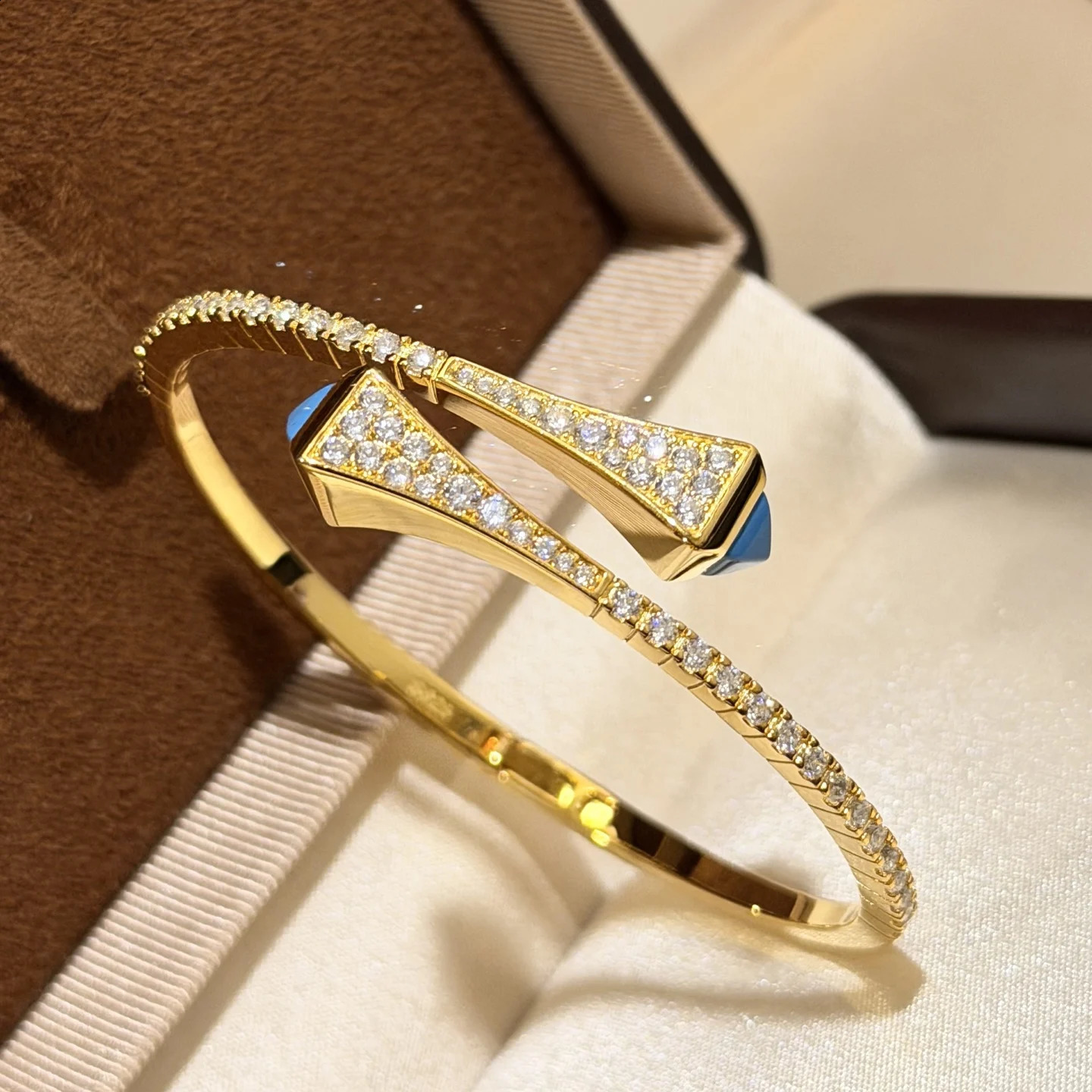 y ner 100 925 Sterling Silver Open Bangle Rivets Pyramid Cuff Bracelet Blue Turquoise Cubic Zircon Women Party Jewelr 260626