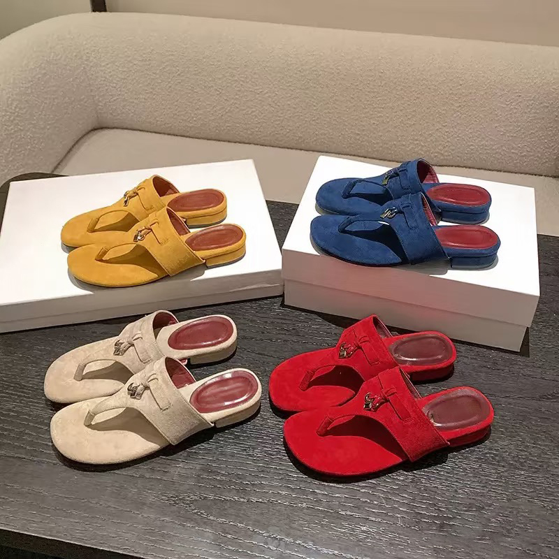 Beach womens slippers shoe thong Flip flops 2026 Flat travel open toe lady Summer Designers luxurys sandale slide New sandal slipper sandals Home Le