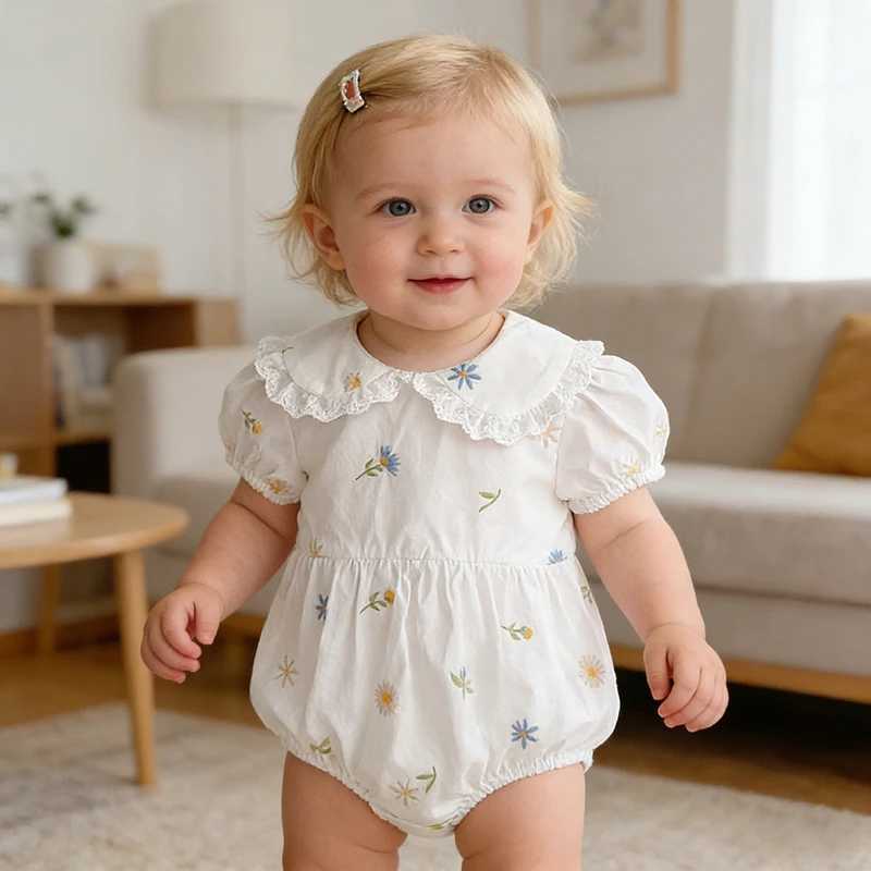 2026 Summer New Baby Clothes 0-24M Girls Baby Romper Clothes Korean Version Sweet Embroidered Short Sleeved Romper Y260625VTT4