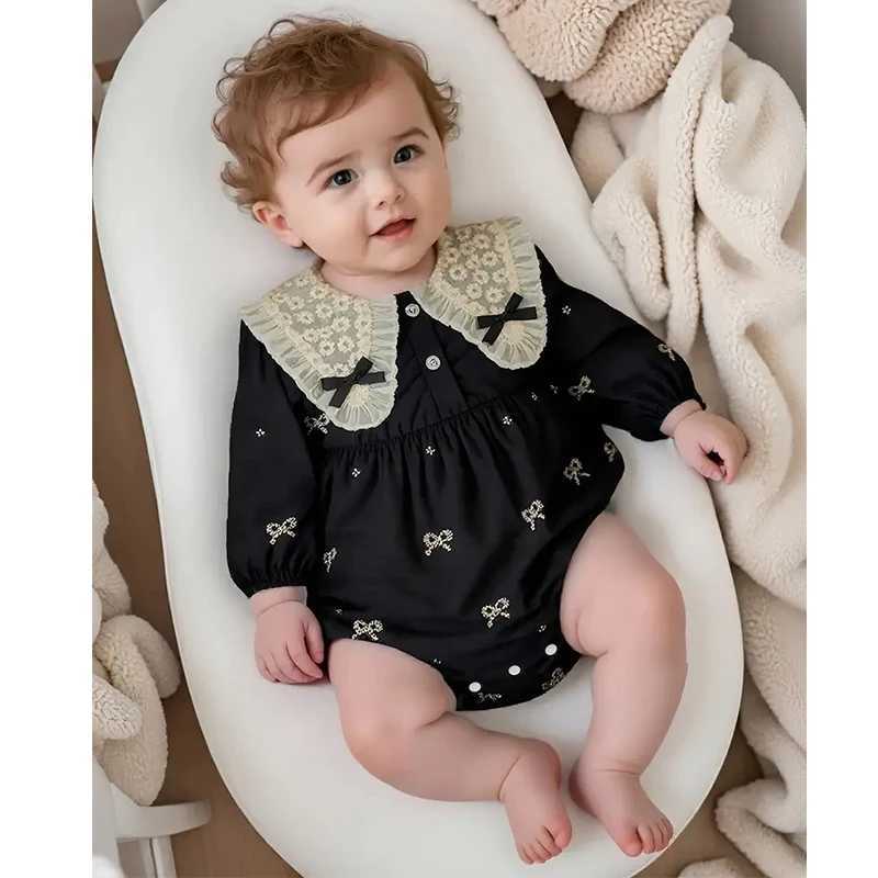 Baby Autumn Embroidered Bow Lapel Long Sleeve Triangle Jumpsuit Girl Baby Sweet Cute Jumpsuit with Bow Toddlers Baby Clothes Y260625DFC6