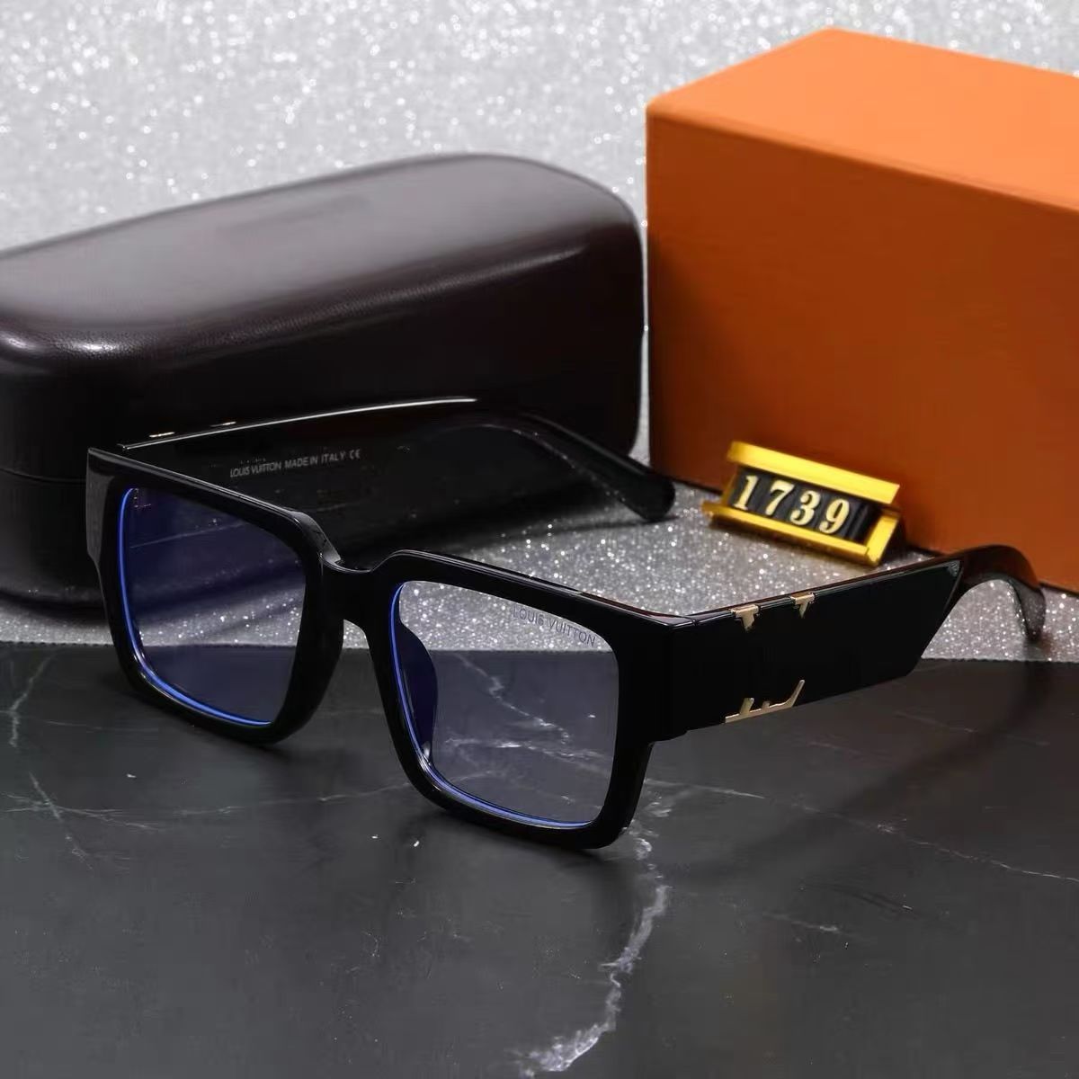 2026 new Designer Luxury Sunglasses For Women and Men Style Anti-Ultraviolet Retro Plate Square Full Frame Eyeglasses With Box