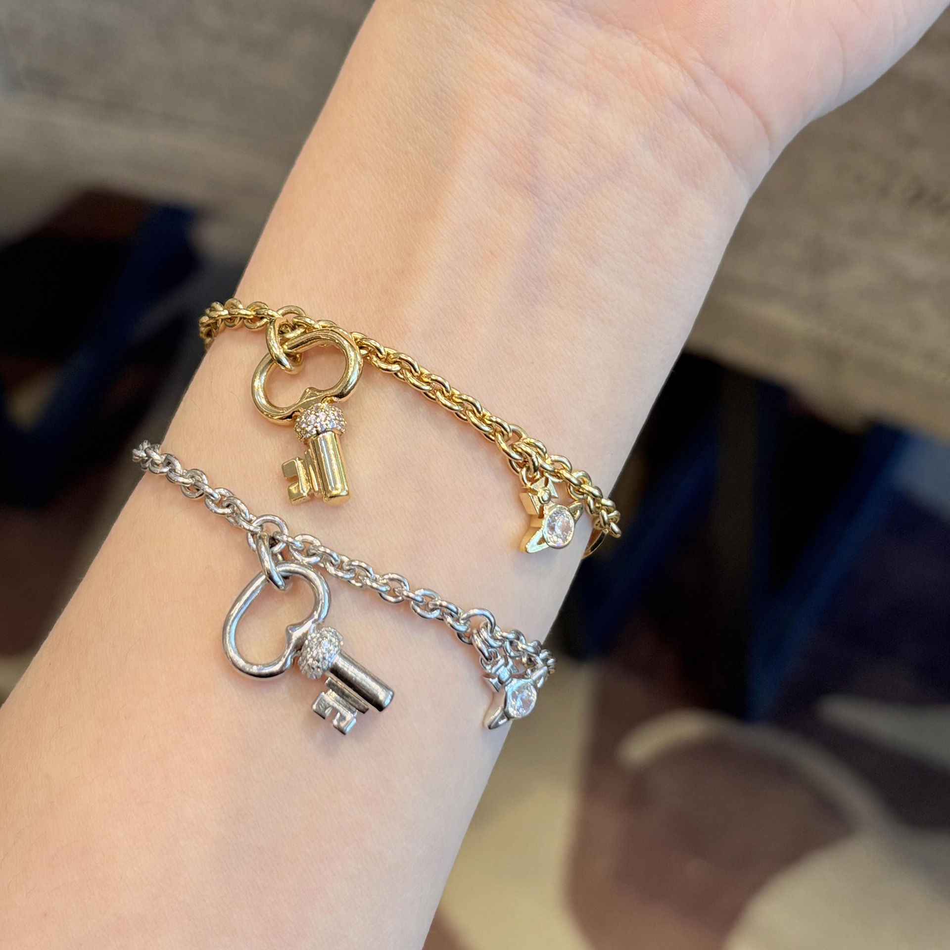 Saturn Jewelry Designer Vivienneewestwood Vivi Ennewestwood Luxury Bracelet For Woman Men Luxe Bangle Vivienme Viviennelies Westwoodies Bracelet Pun