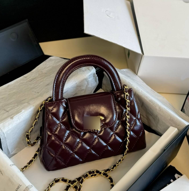 CC Designer bag high-quality 2026 New diamond-shaped chain bag genuine leather women's bag versatile crossbody bag high-end and fashionable sty