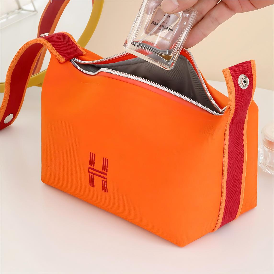Free shipping luxury designer Makeup bag with high aesthetic value, hand-held large capacity fashionable travel fabric storage bag new