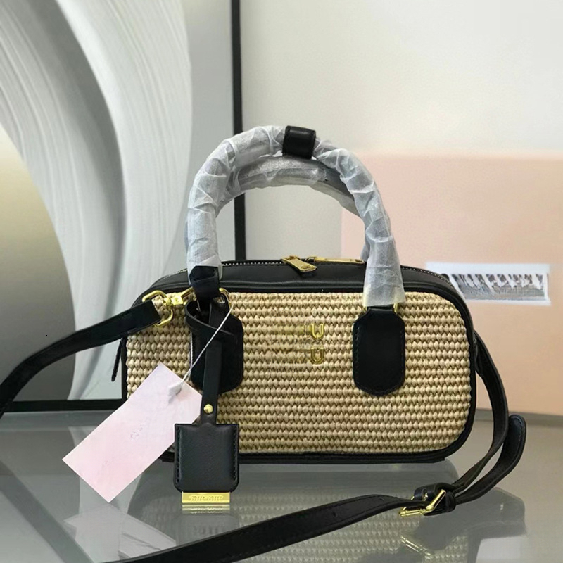 Sac de créateur lettre M Iu nouveau sac à main de couleur contrastée à la mode sac à bandoulière pour femme sac tissé en herbe sac polyvalent Bow