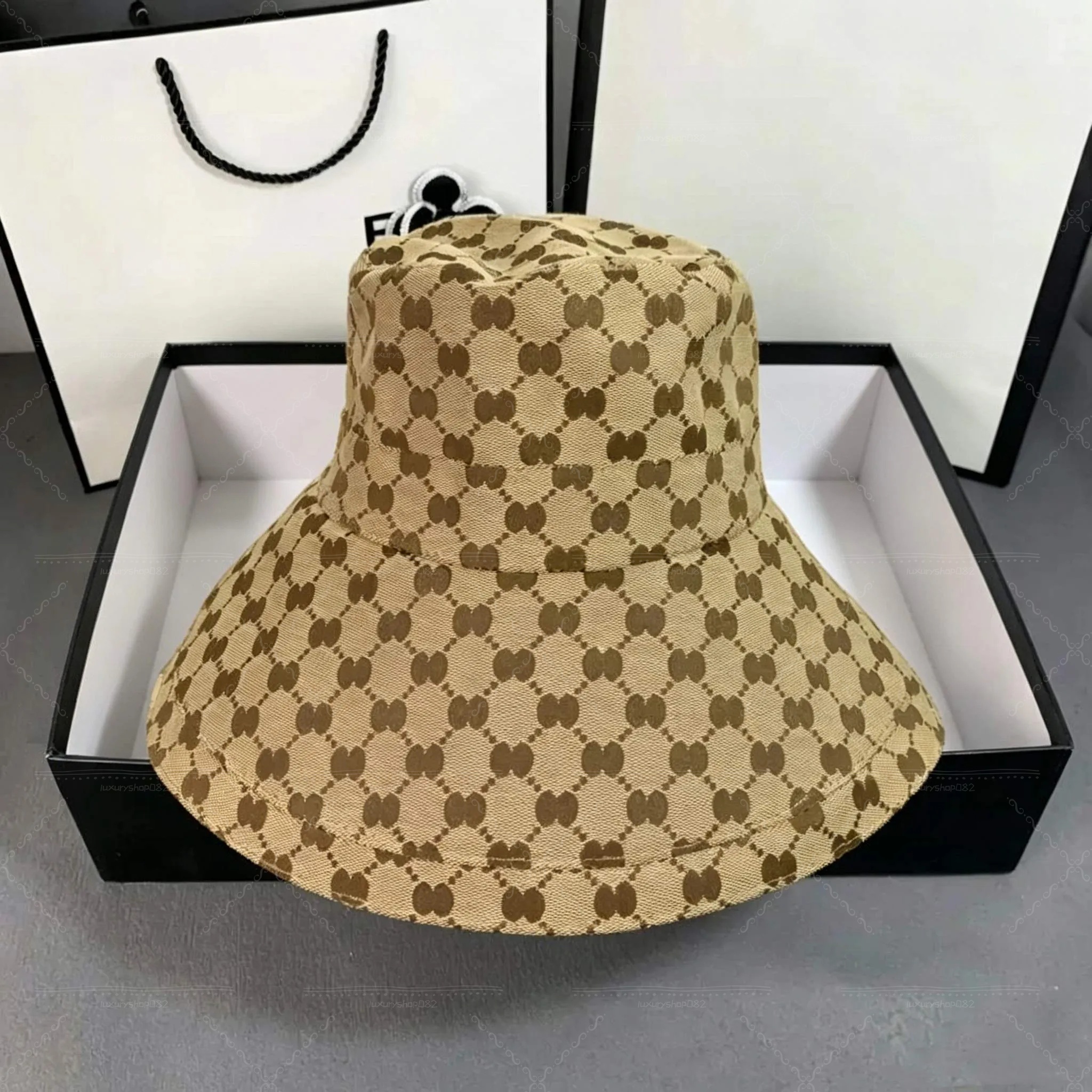 Designer Bucket Hat Wide Brim Hats Solid Color Letter Sunhats Fashion Party Trend Travel High Quality Hundred Hat-image-974355508