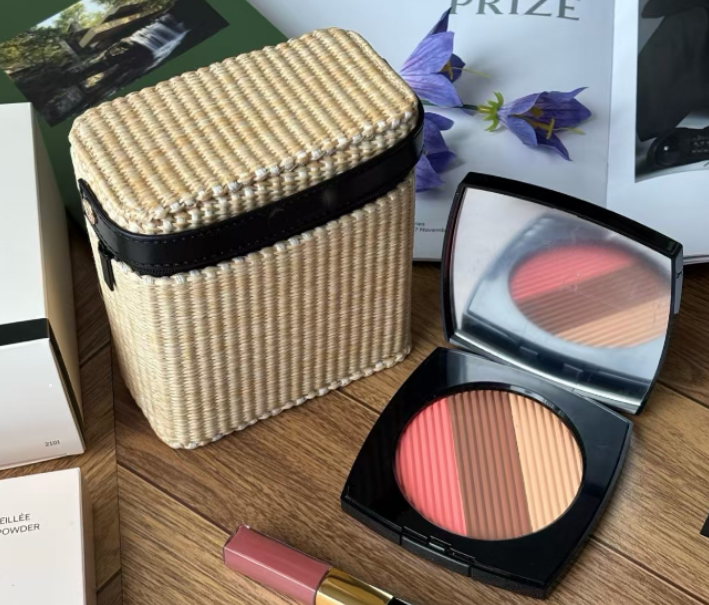 Fashion Luxury Evening bags Designer Cosmetic Bags storage box women's pattern C classic straw makeup and beauty box makeup storage box Bran