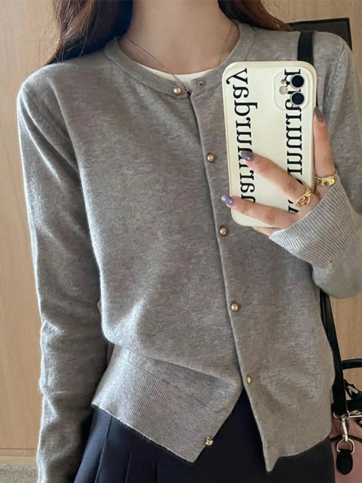Solid Color Knitted for Women Cardigan Korean Single Breasted Long Sleeve Jumper Woman Round Neck All Match Cardigans Outwear 260629BJ