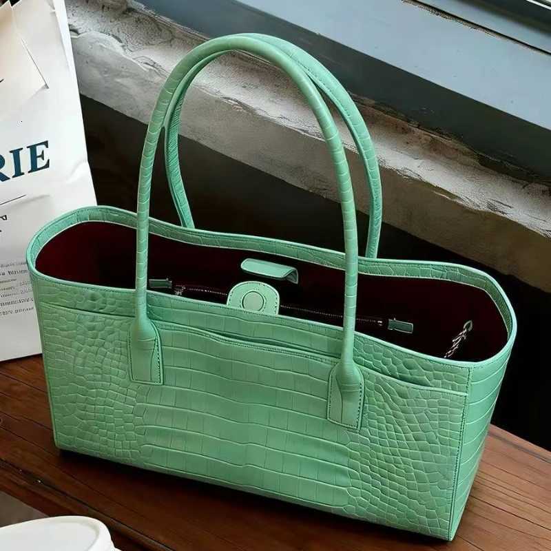 Pattern Green odile New Tote Women Summer Luxury Elegant Pu Handbag Minimalist Chic Travel Shopping Daily Commuting Bag X260629