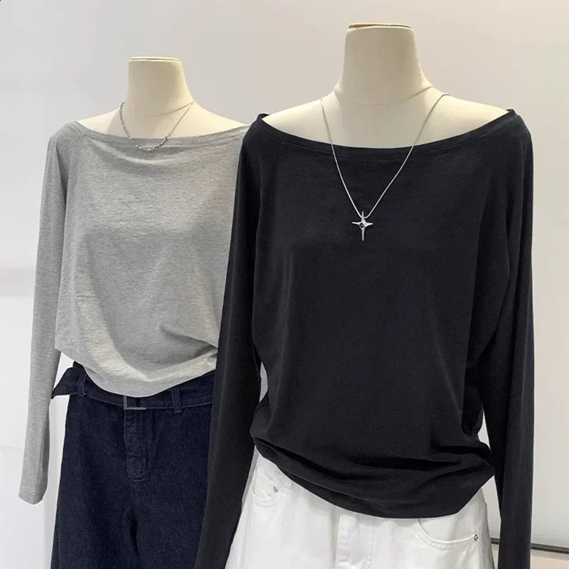 One Shoulder Cotton Slant Shoulder Long Sleeve Womens Clothing Style Interior Wide Truffle Shoulder Base Autumn Winter Shirt 260629BJ