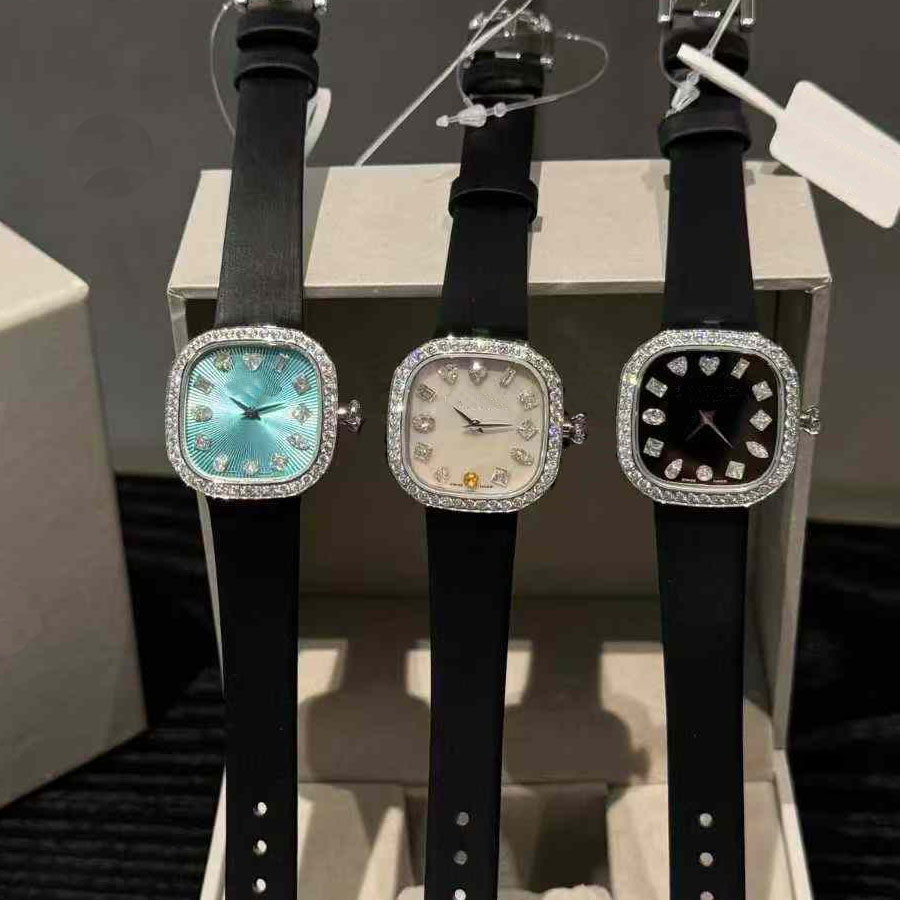 Montre de créateur en cristal 12A diamant design de luxe avec surface miroir saphir pour femmes et filles, cadeau de Noël, de la Saint-Valentin