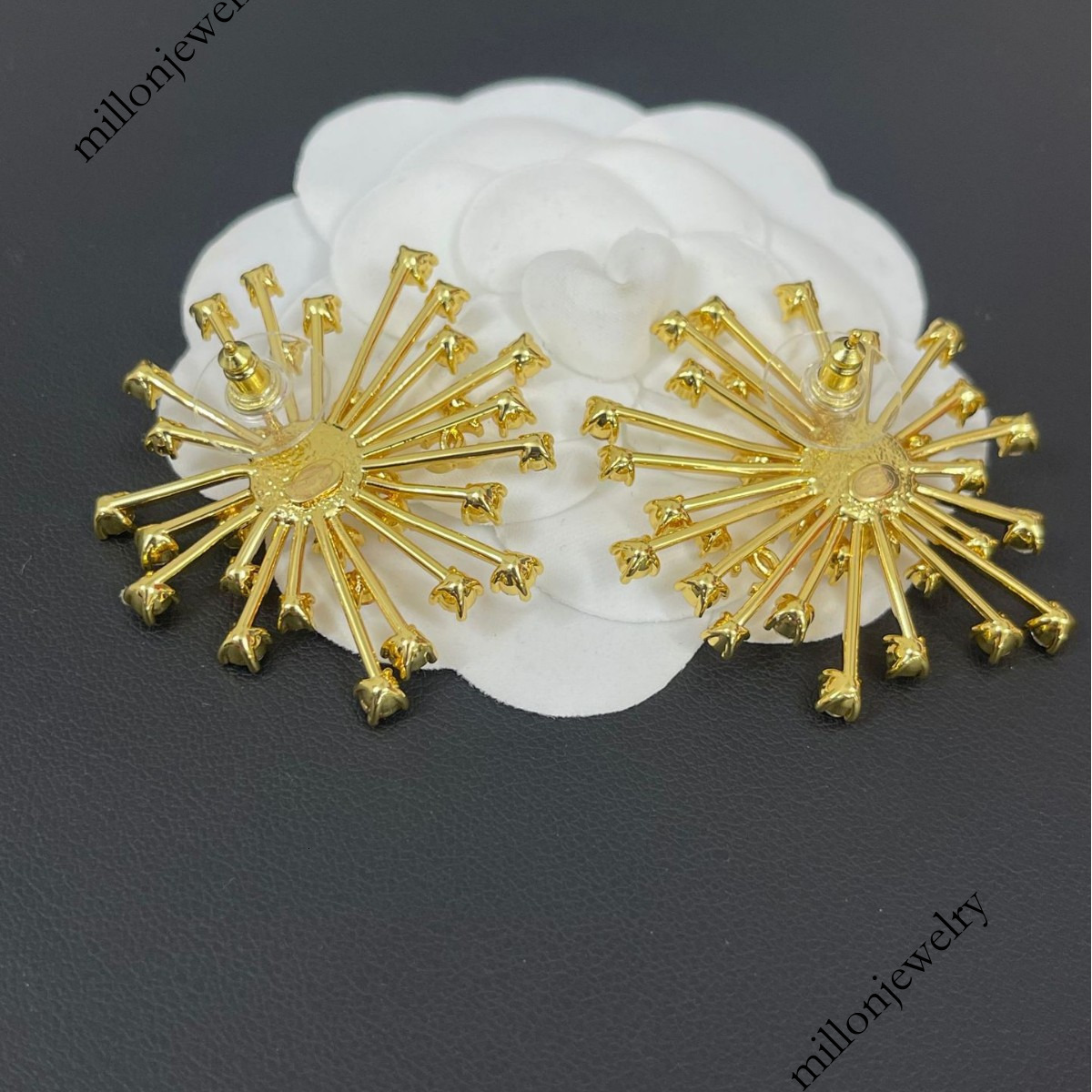 cc earrings for women Double C Pearl Studs New Classic Fashion Gold DiaStudded FireworksShaped Rhinestone Double C Letter Earrings