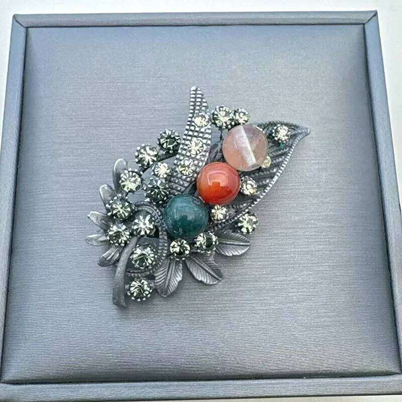 Broches Vintage en pierre de pois pour femmes, rouge/vert/bleu/violet/couleur, épingles à plantes, Style chinois, fête de mariage, costume, mante