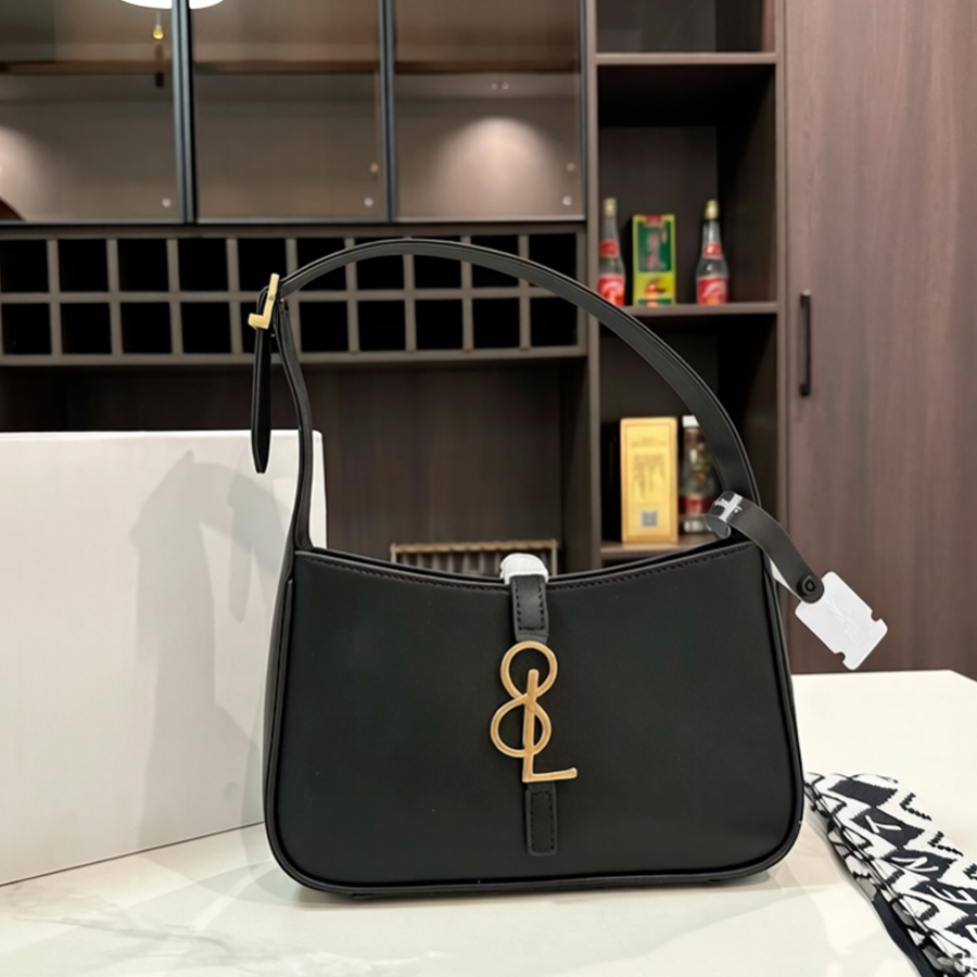 Sacs à main de créateur Sac fourre-tout pour femme 24 cm Sac Hobo Sac de luxe sous les bras Pochettes Sacs de soirée Fermeture éclair Sac à bando