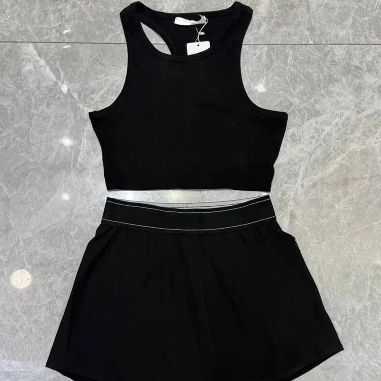 2026 Gym Clothe Set Designer Womens Sets Yoga Sports Shorts Skirt Tops Vest Luxury Slim Fit Sleeveless Workout Set Pants Dress Summer Cotton Tees Ta