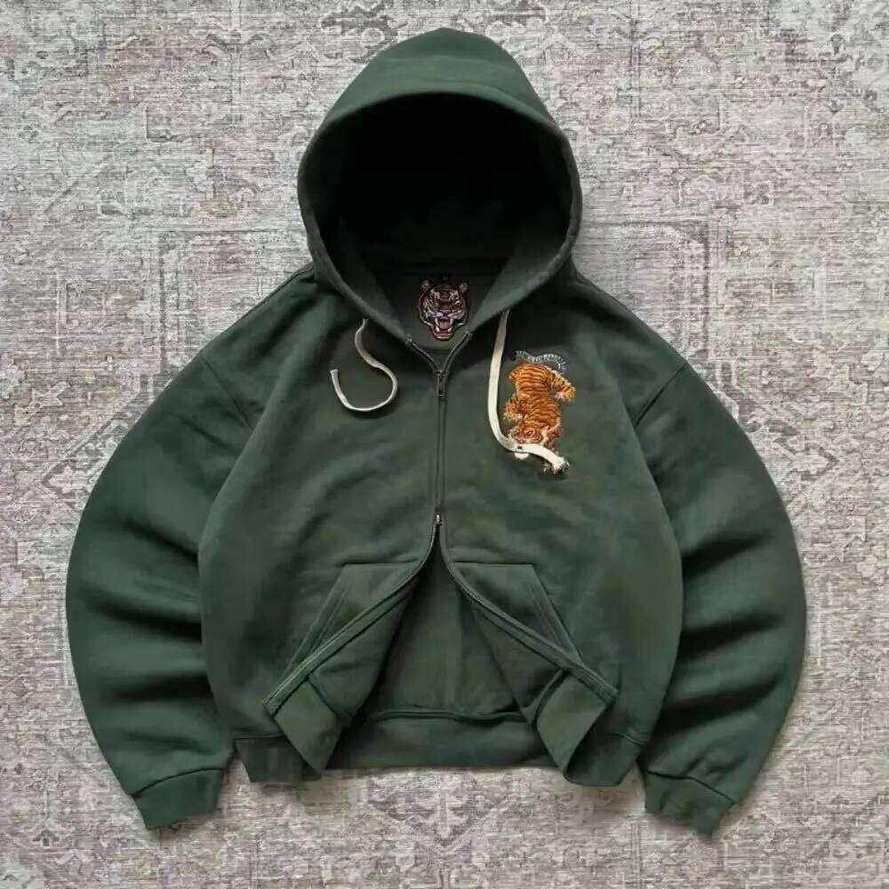 Y2k Men Women Casual Tiger Embroidery Hoodie Oversized Zip Up Sweatshirts Long Sleeve With Kangaroo Pocket Olive Green Clothes 26Y0630
