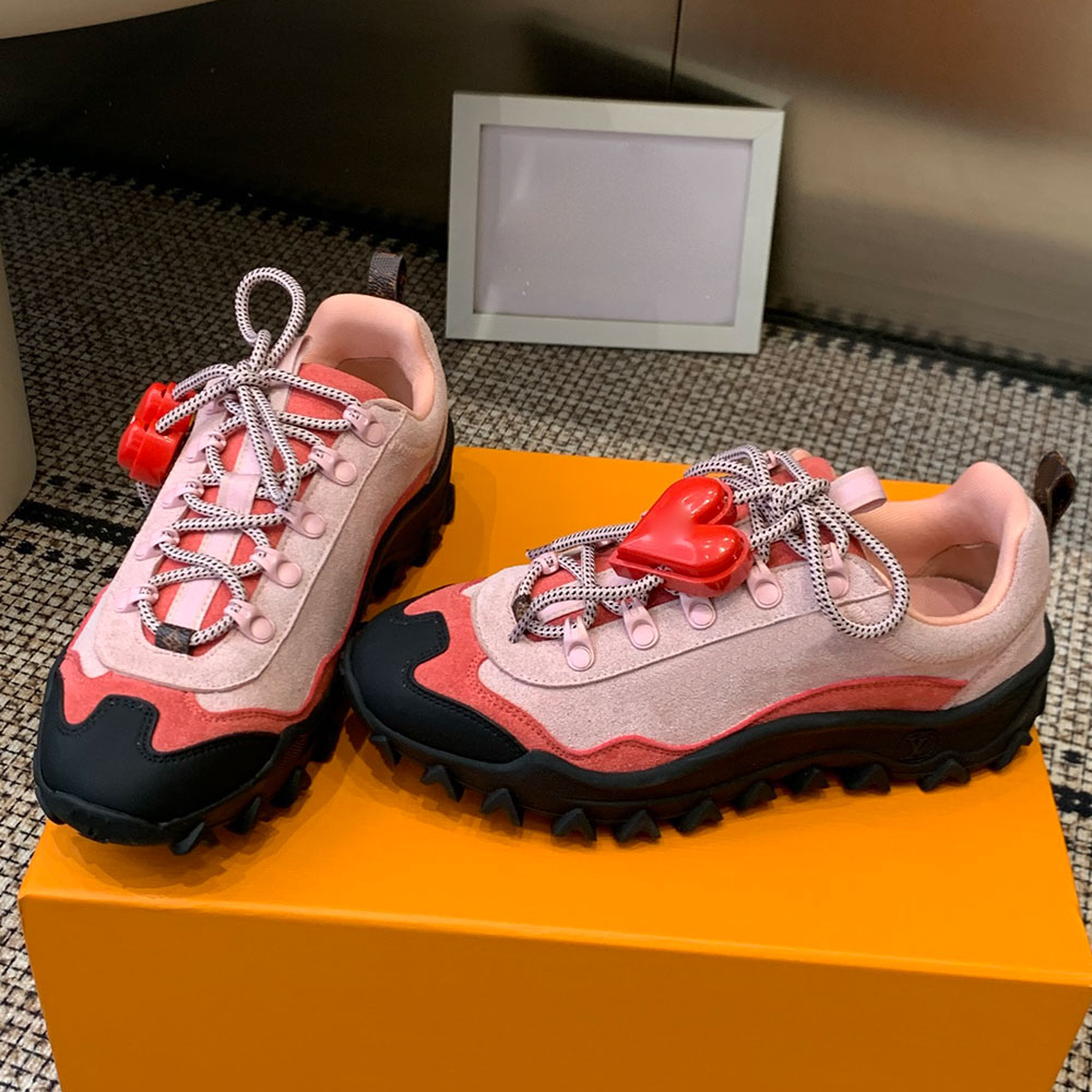 1AIVIR Rush Xplorer Sneaker luxury womens sneakers 1AIVGZ pink suede calf leather brand designer sneaker distinctive wavy shape rubber outsole Signa