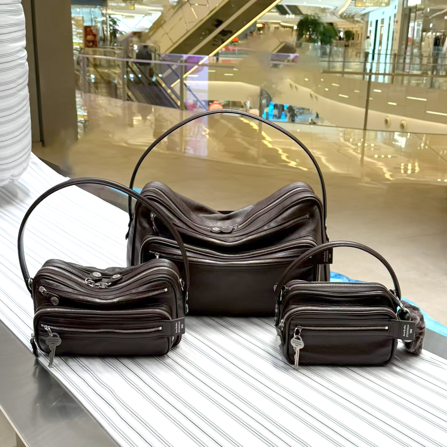 Top quality vacation handbags luggage Womens camera leather clutch Bag luxurys Designers crossbody city Motorcycle bags genuinel Fashion Tote Zipper