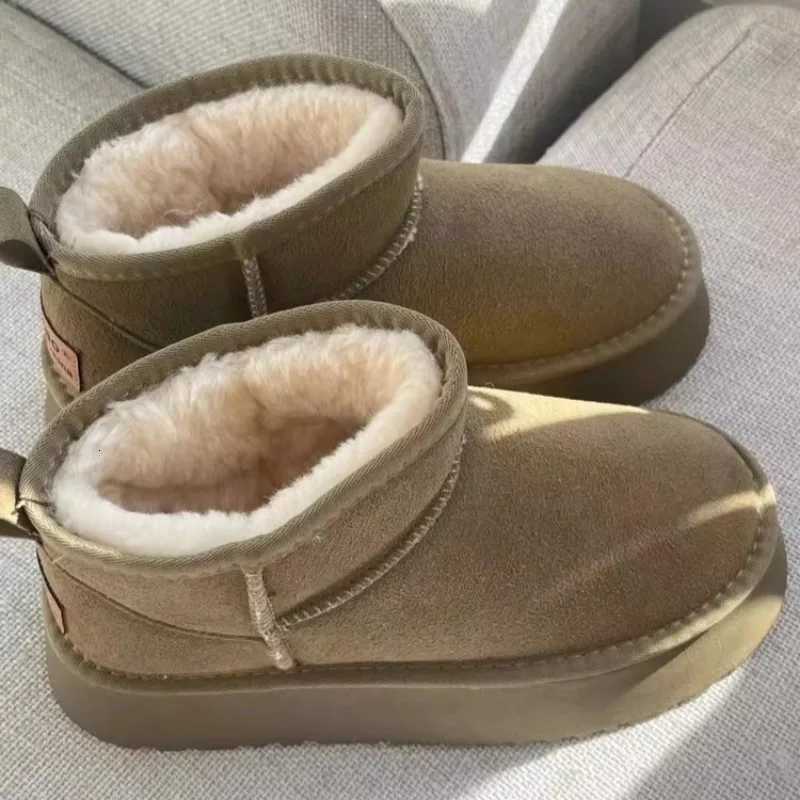 Boots 2025 New Women Snow Boots Casual Slip on Botas Mujer Plush Warm Home Cotton Shoes Classic Winter Thick soled Women's Ankle Boots H260930