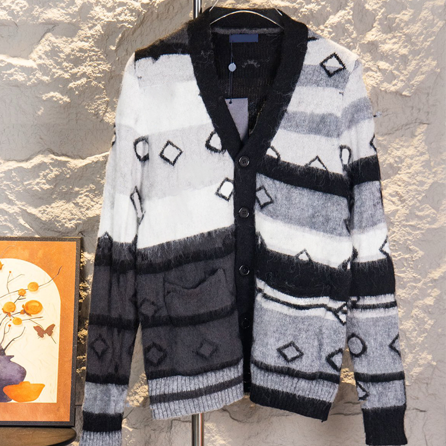 Designer Sweater Femmes Automne Hiver Classique Cardigan Lettre Tricot Mode À Manches Longues Femmes Pulls À Tricoter Pull À Capuche Femme Hommes