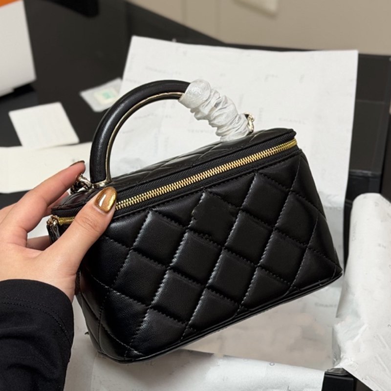 10A Designer silver makeup bag shoulder chain tote wallet micro vanity mini bag crossbody designer luxury tiny cosmetic make up bags purse