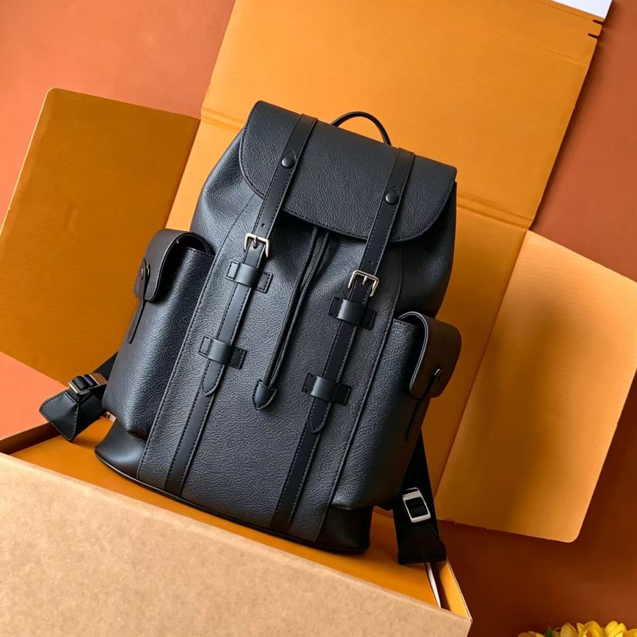 12A designer backpack men luxurys handbags M43735 Italian A-grade leather 38CM high quality designer bags luxurys designer bags luggage designer tra