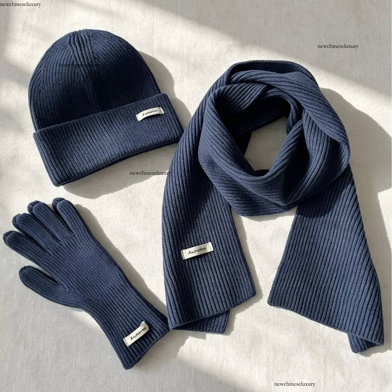 Japanese Korean style three piece set: core spun yarn scarf a dopamine inspired warm knitted hat autumn and winter with touchscreen compatible glove