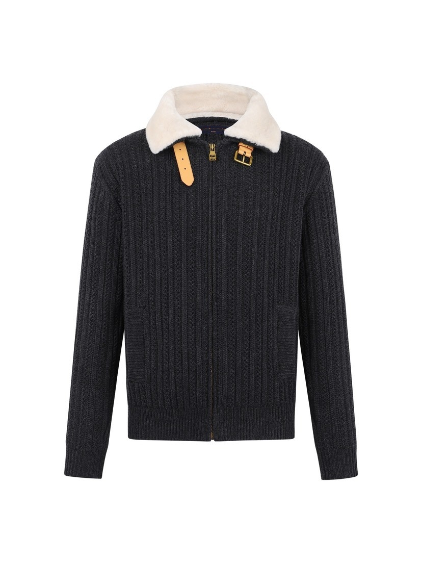2026 Fall Mens Designer Luxury Wool Cashmere Blend Knitted Jacket Faux Fur Collar Full Zip Leather Buckle Warm Winter Coat Unisex Outerwear