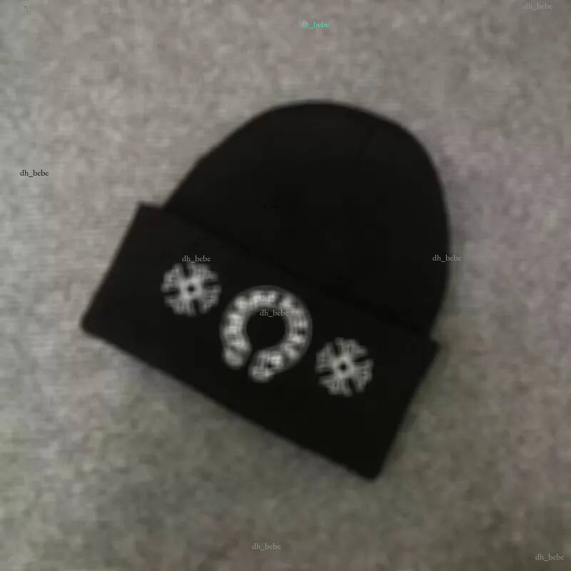 2026Classique chrome hiver chaud bonnet femme designer pull froid casquette hommes chapeau de ski en plein airAAAA +