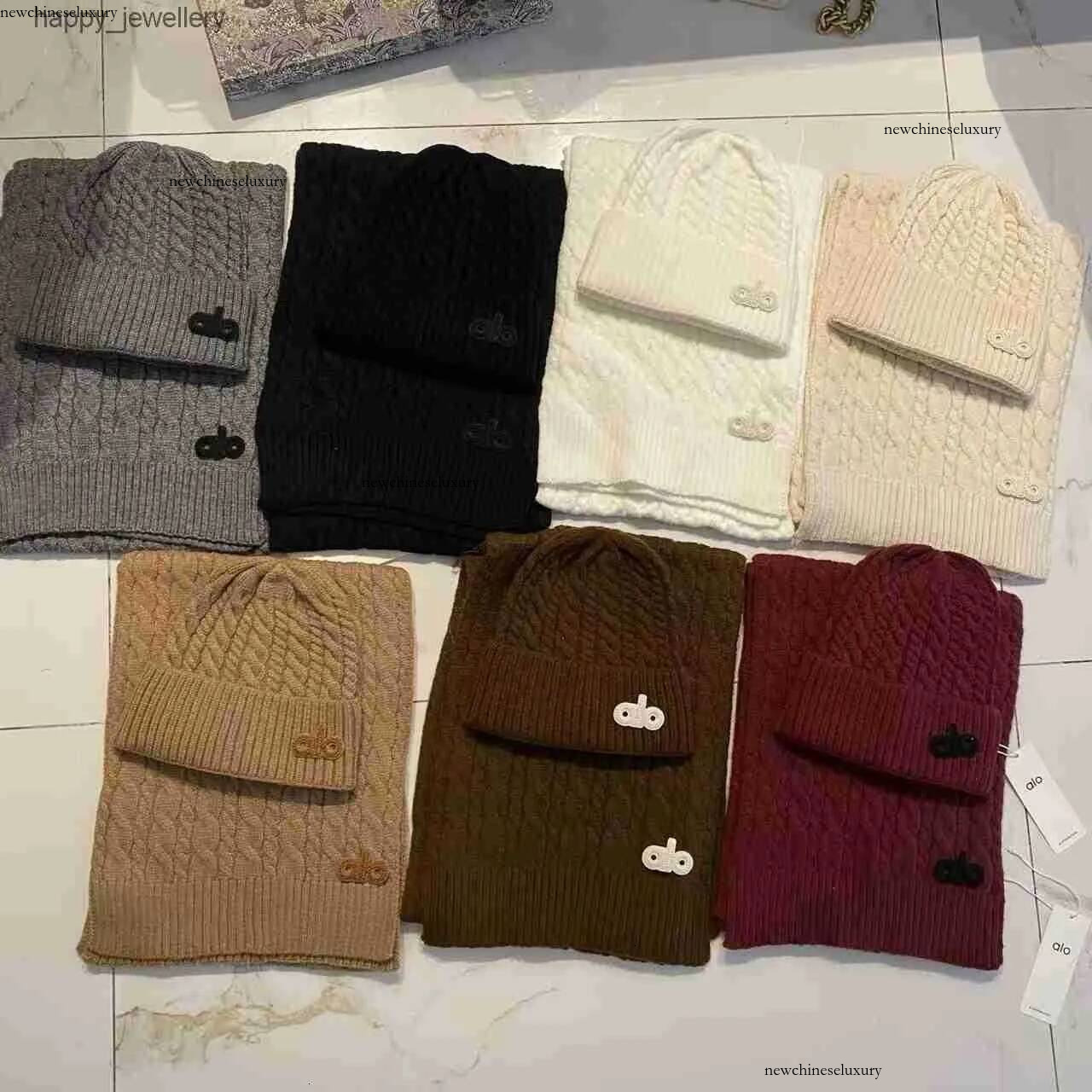 Ensemble deux pièces chapeau et écharpe en tricot torsadé chaud d'hiver, accessoires à la mode et polyvalents pour temps froid avec étiquetage co