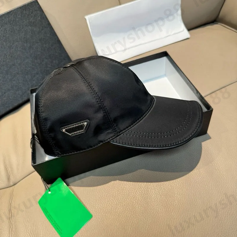 Ball Caps Luxury designer casquette Ball Caps Sports Outdoor Adjustable Baseball Cap Unisex Pure Color Cotton Peaked metal triangle Street Hip Hop S