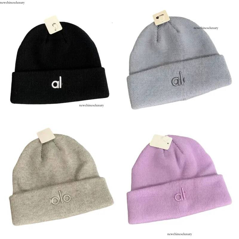 Bonnet de designer Chapeaux d'hiver pour femmes Bonnet tricoté classique Bonnet de crâne à manchette Casual Bonnets de luxe classiques Automne Vo