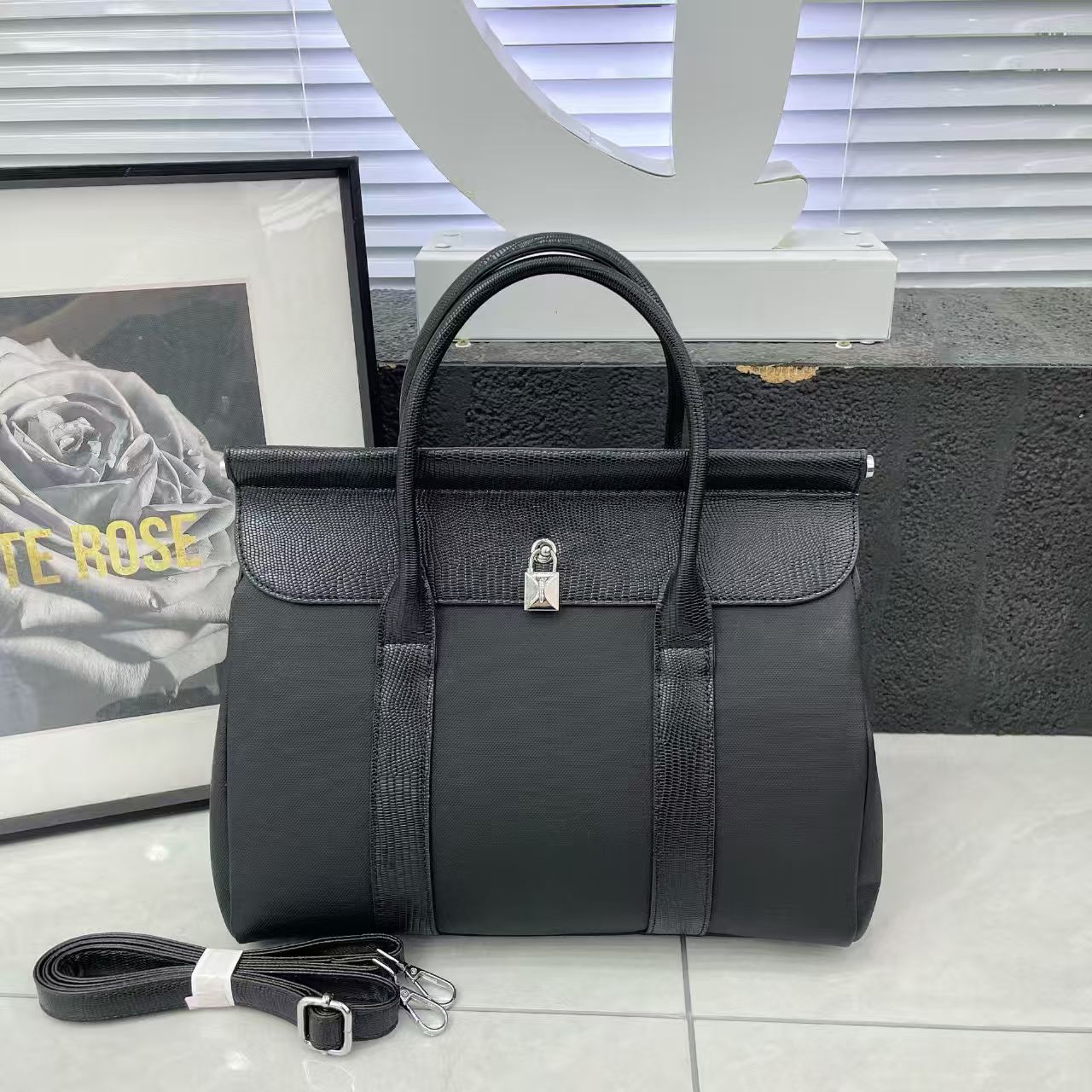 Canvas Spliced Leather Handbag Metal Lock Decor Large Capacity Top Handle Detachable Strap Crossbody Tote Bag For Women