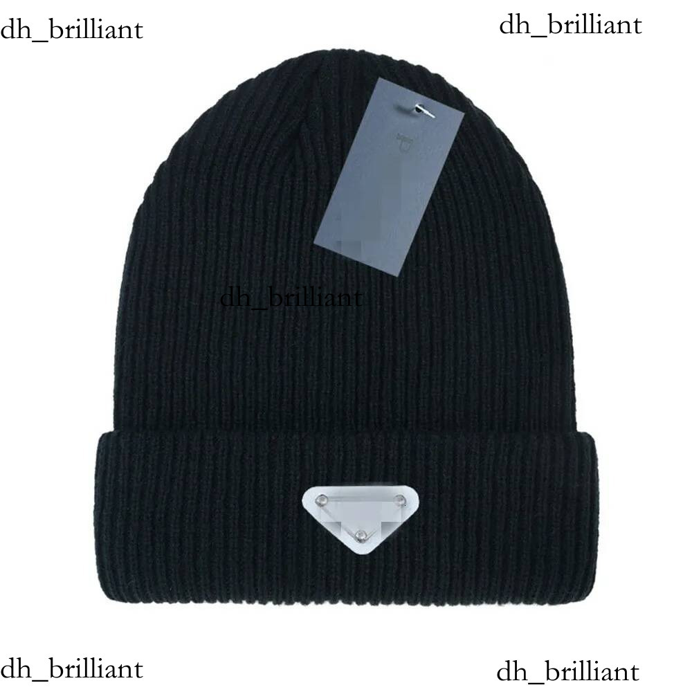 Original de haute qualité nouveaux adultes épais pull à capuche chapeau d'hiver pour les femmes câble extensible doux tricoté Pom Poms bonnets ch
