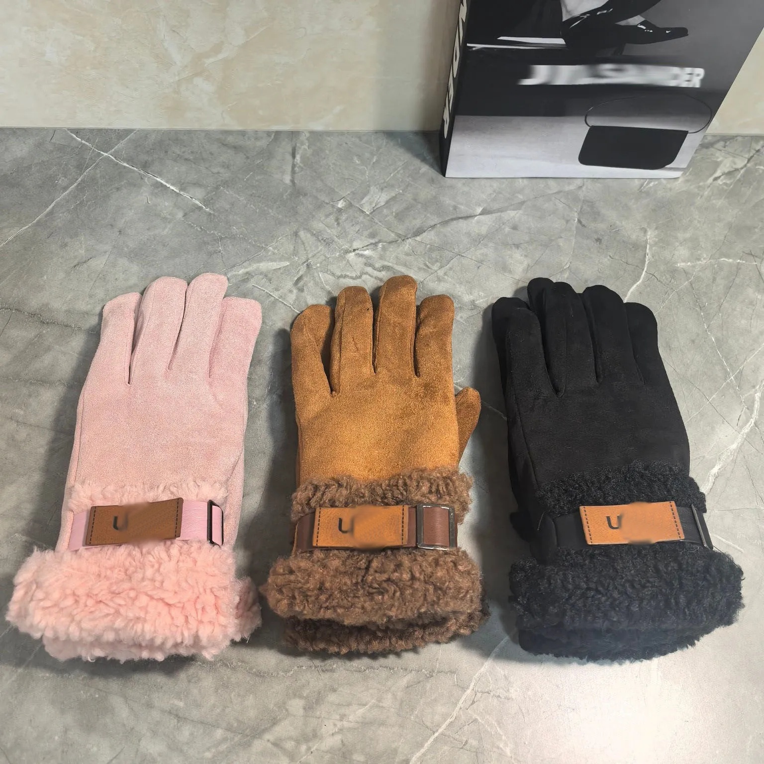 Designer Women's Outdoor Winter Finger Touchscreen Gloves: Thick Warm Suede Fleece with Buckle, Fleece-Lined Cold-Resistant